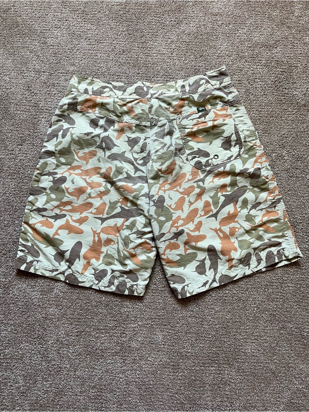 Vintage Y2K Stüssy 2002 Shark Camo Boardshorts - Picture 5 of 8